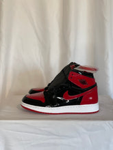 Load image into Gallery viewer, Jordan 1 Retro High OG Patent Bred (GS) 575441-063
