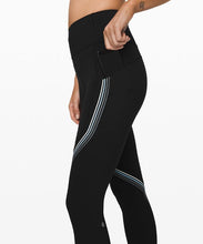 Load image into Gallery viewer, Lululemon Speed Limit Crop 23&quot;
