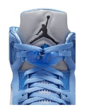 Load image into Gallery viewer, Jordan 5 Retro UNC University Blue
